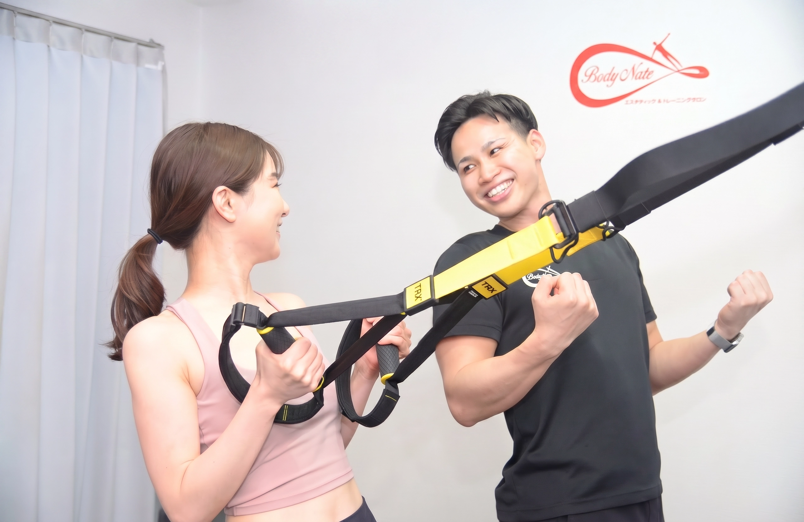 Body Nate 神戸三宮店でトレーニングする女性